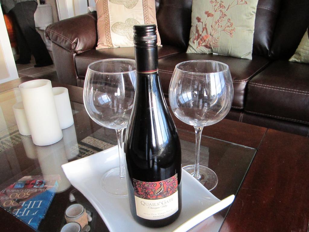 Winedownhere - Lic. 75806 Kelowna Dış mekan fotoğraf